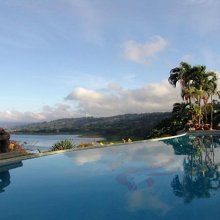נובו ארנל Hotel La Mansion Inn Arenal מראה חיצוני תמונה