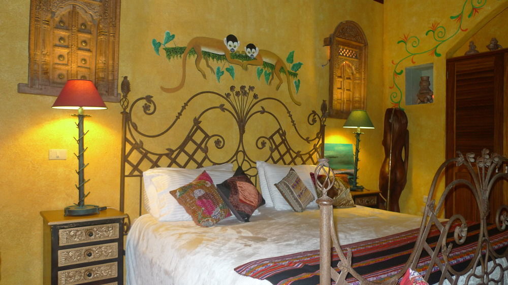 נובו ארנל Hotel La Mansion Inn Arenal מראה חיצוני תמונה